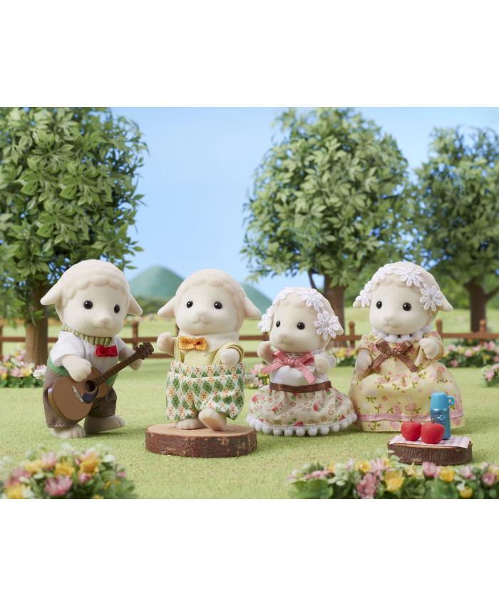 Игровой набор Sylvanian Families Семья Овечек, 5619